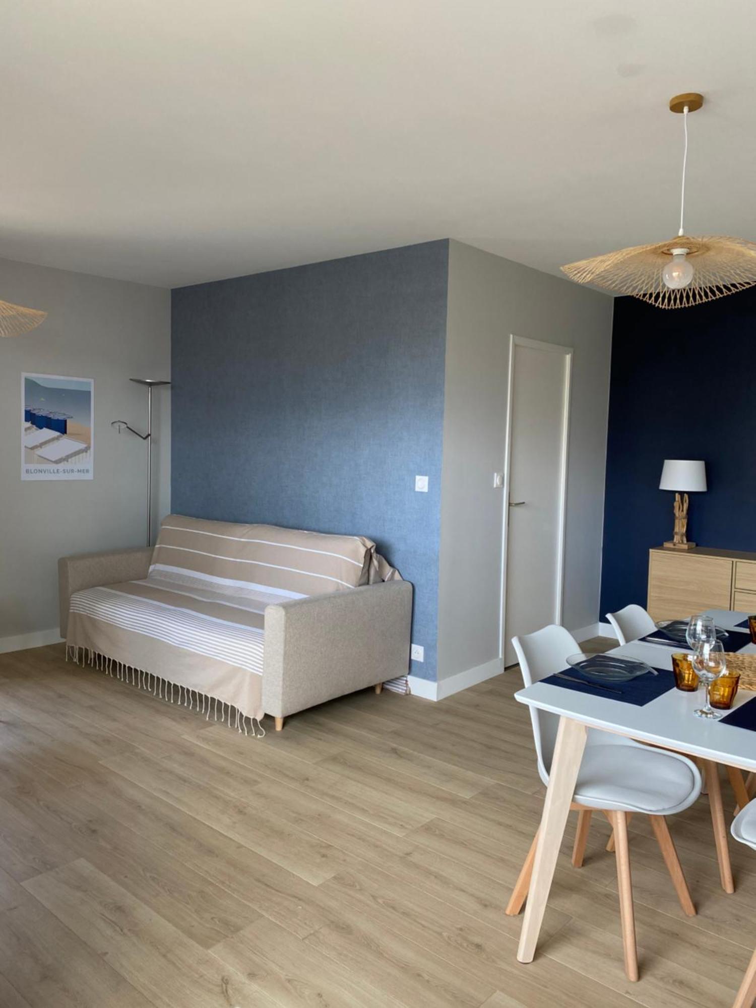 Appartement 65M2 Avec Balcon Vues Partielles Mer A 150M De La Plage Et Centre, Wifi Et Parking Prive Blonville-sur-Mer Exterior photo