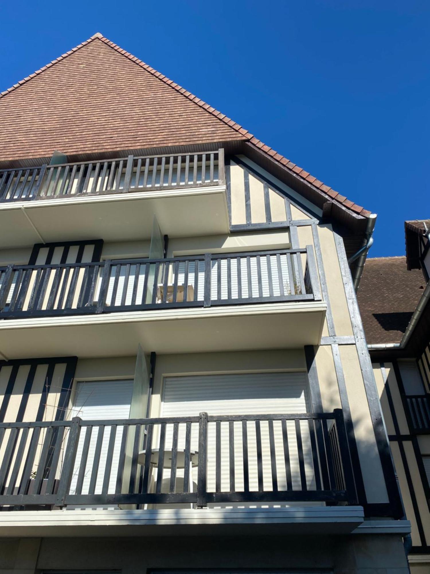Appartement 65M2 Avec Balcon Vues Partielles Mer A 150M De La Plage Et Centre, Wifi Et Parking Prive Blonville-sur-Mer Exterior photo